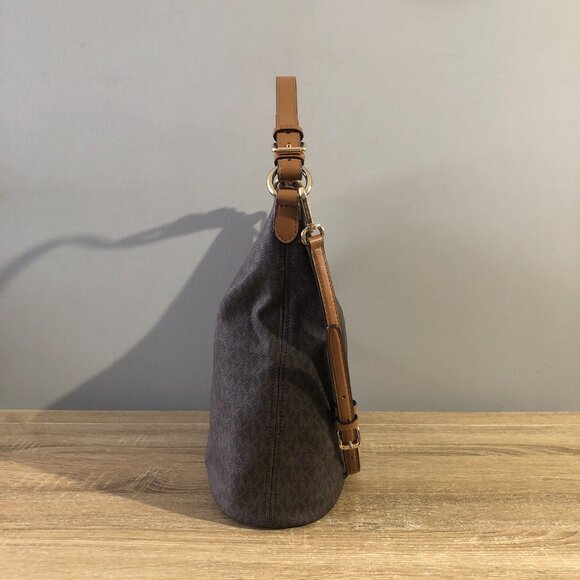 Michael Kors Lupita Signature Brown Monogram Large Hobo Shoulder Bag - Picture 2 of 13